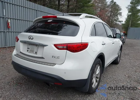 2010 Infiniti Fx35 z USA, uszkodzony, nr VIN JN8AS1MW0AM855993